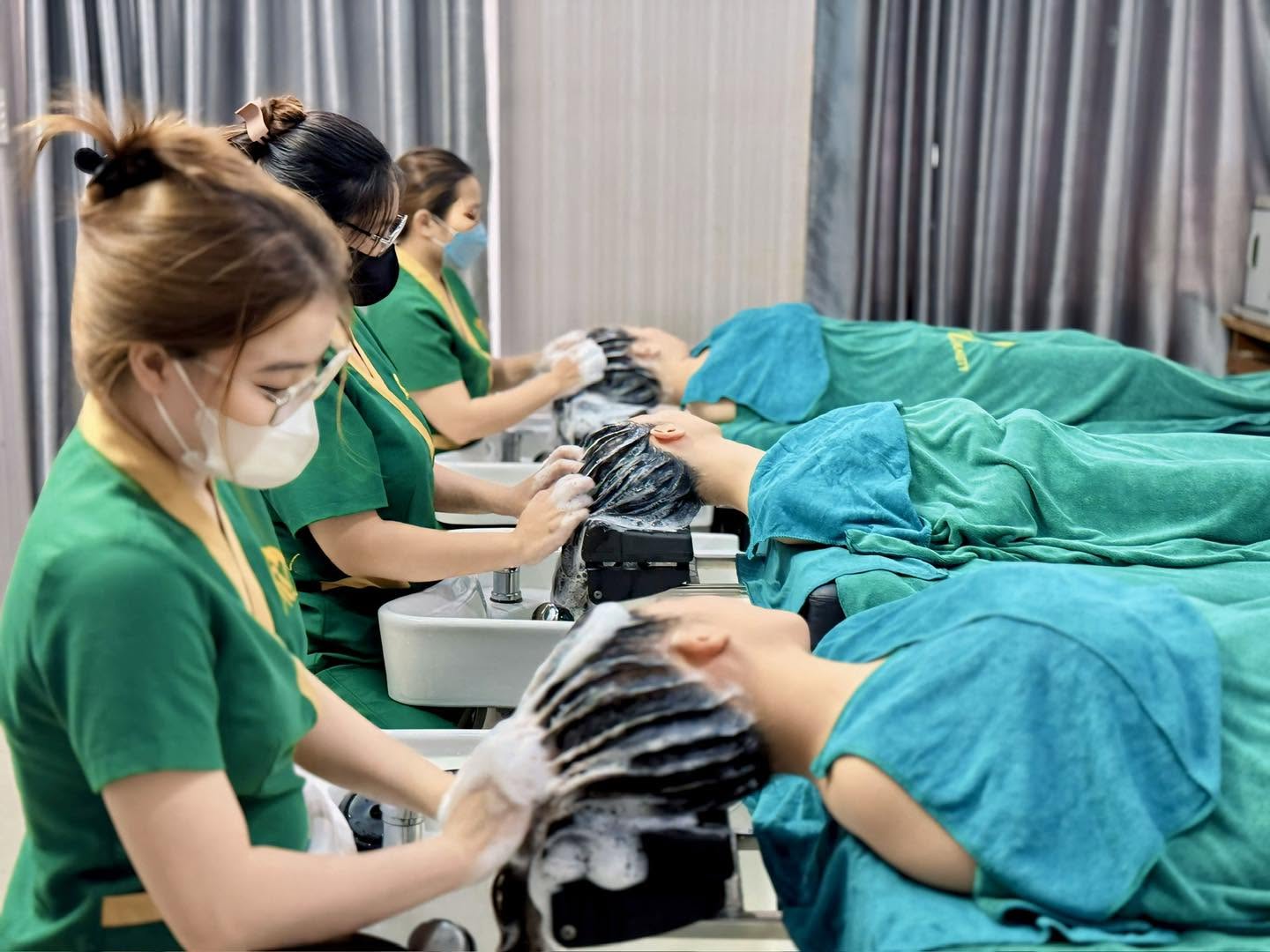 Gội Đầu Dưỡng Sinh – Bí Quyết Thư Giãn, Chăm Sóc Tóc Và Cân Bằng Tinh Thần